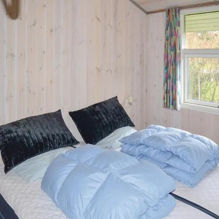 Three Bedroom Holiday In بيت للعطل